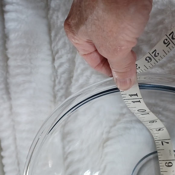 Pyrex Vintage Large Mixing Bowl 326 4.0 L 11.75 Clear - Picture 4 of 8